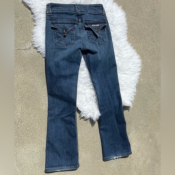 Hudson Signature Midrise Bootcut jeans. 26” waist 29” inseam - Picture 7 of 9